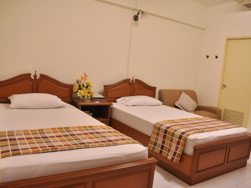 Phawana Sweet Hotel بانكوك المظهر الخارجي الصورة