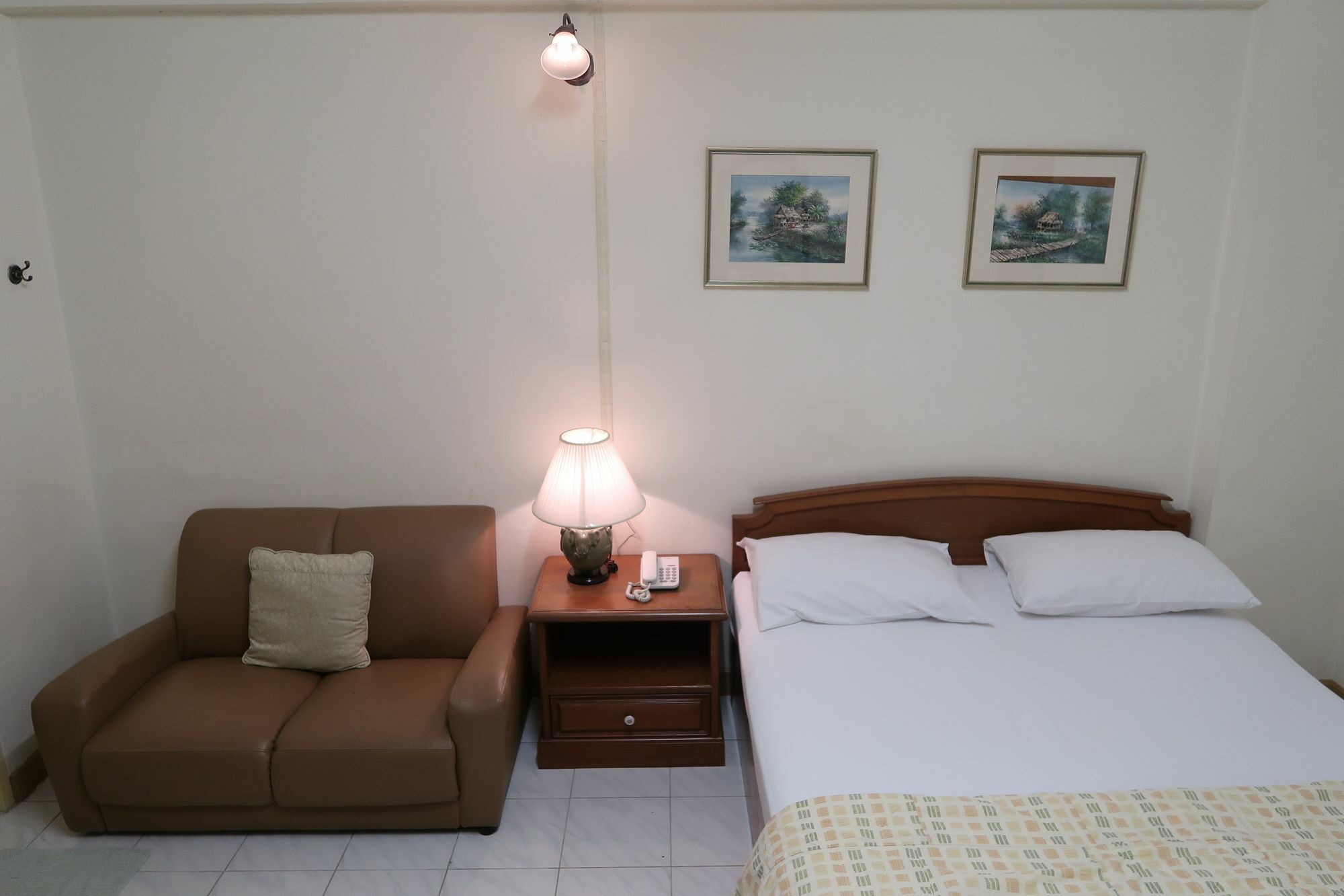 Phawana Sweet Hotel بانكوك المظهر الخارجي الصورة