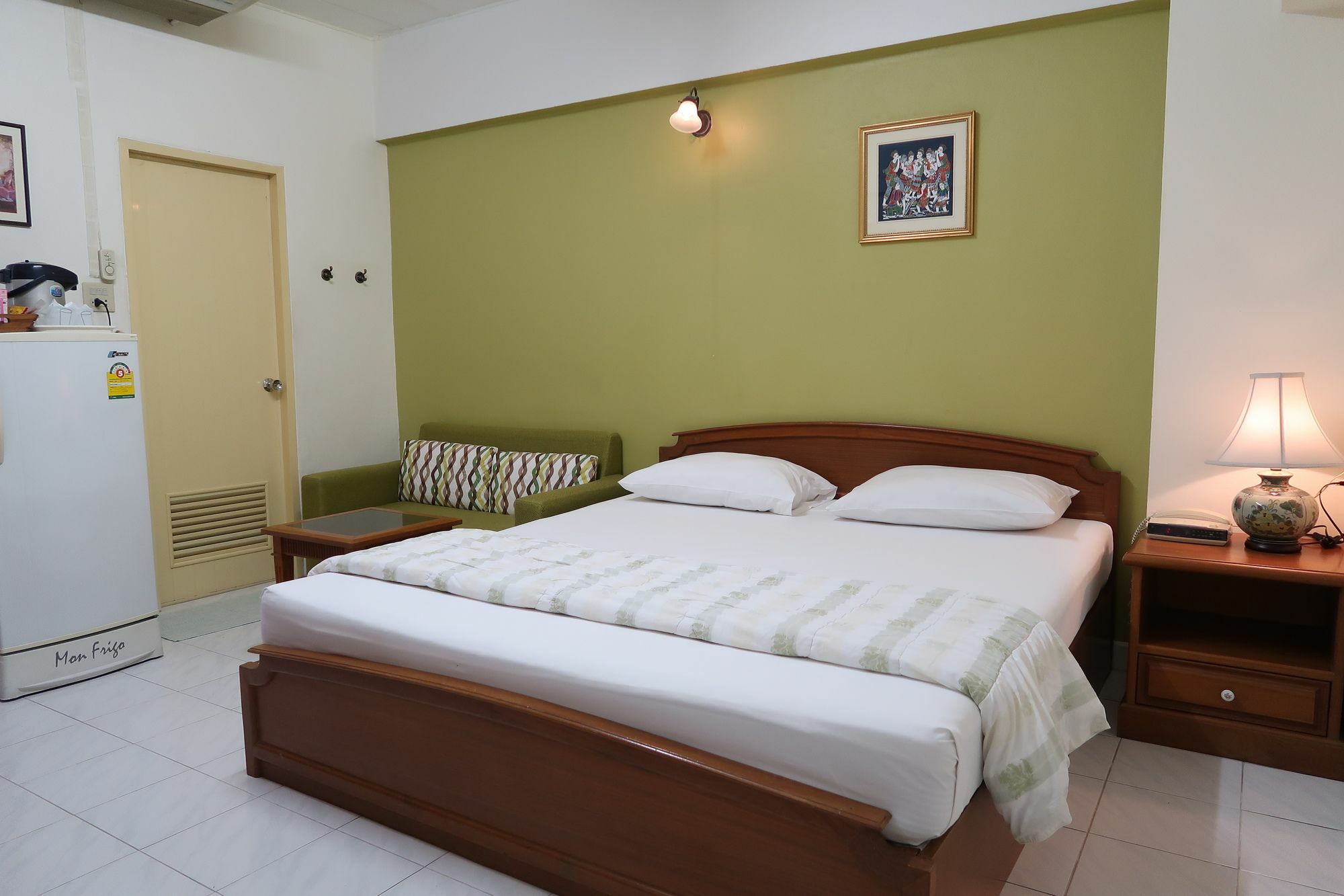Phawana Sweet Hotel بانكوك المظهر الخارجي الصورة