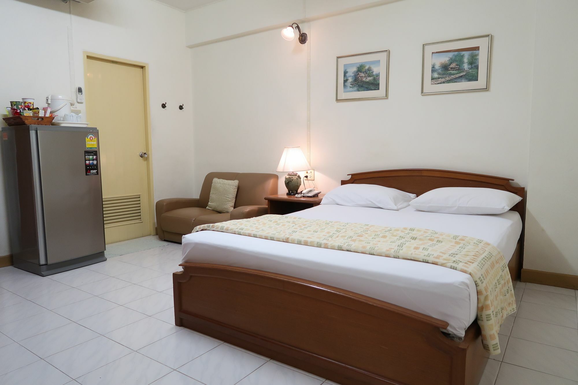 Phawana Sweet Hotel بانكوك المظهر الخارجي الصورة