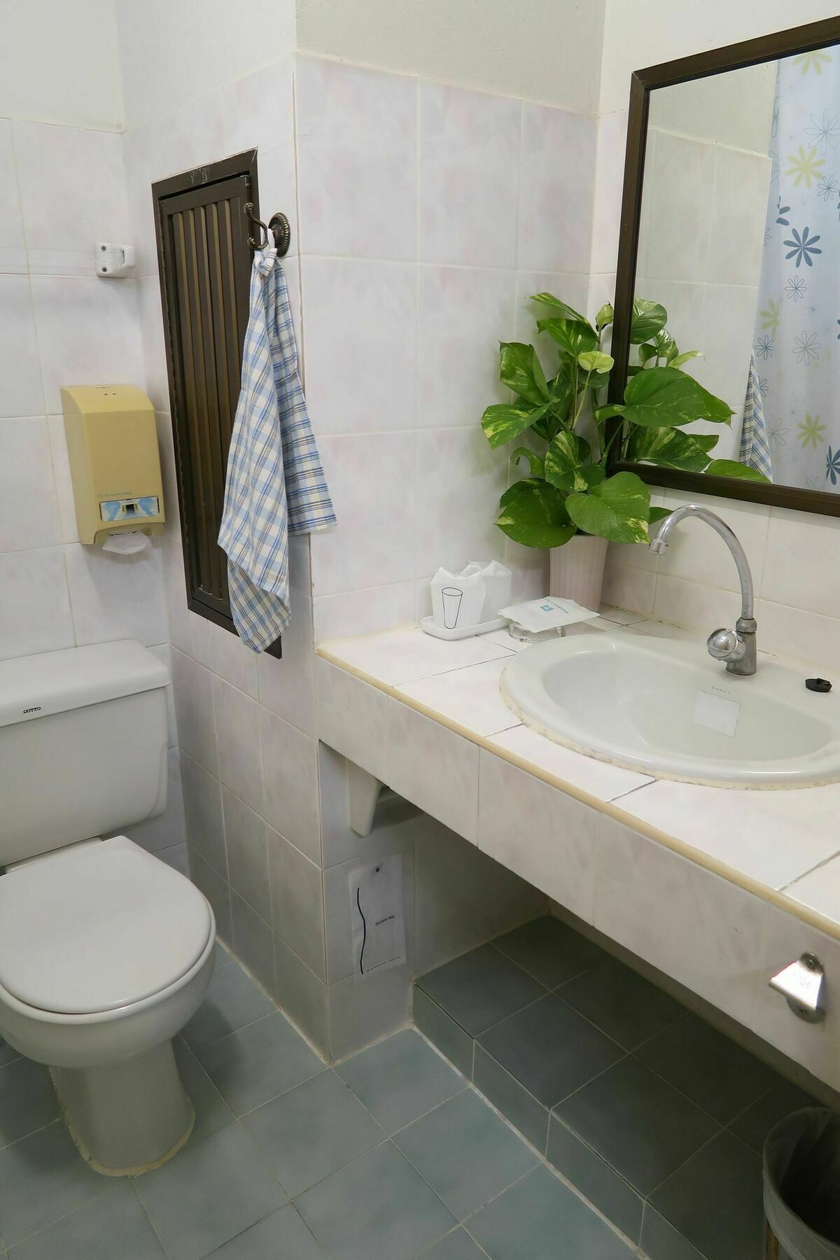 Phawana Sweet Hotel بانكوك المظهر الخارجي الصورة